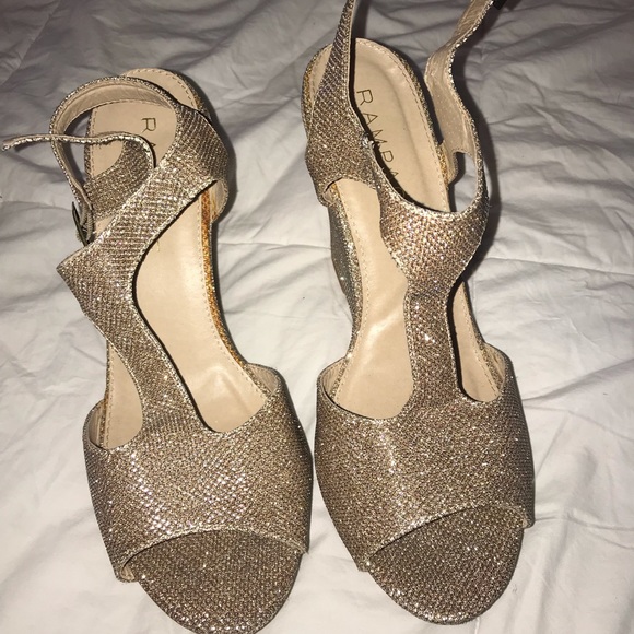 Shoes - Picture 2 of 2